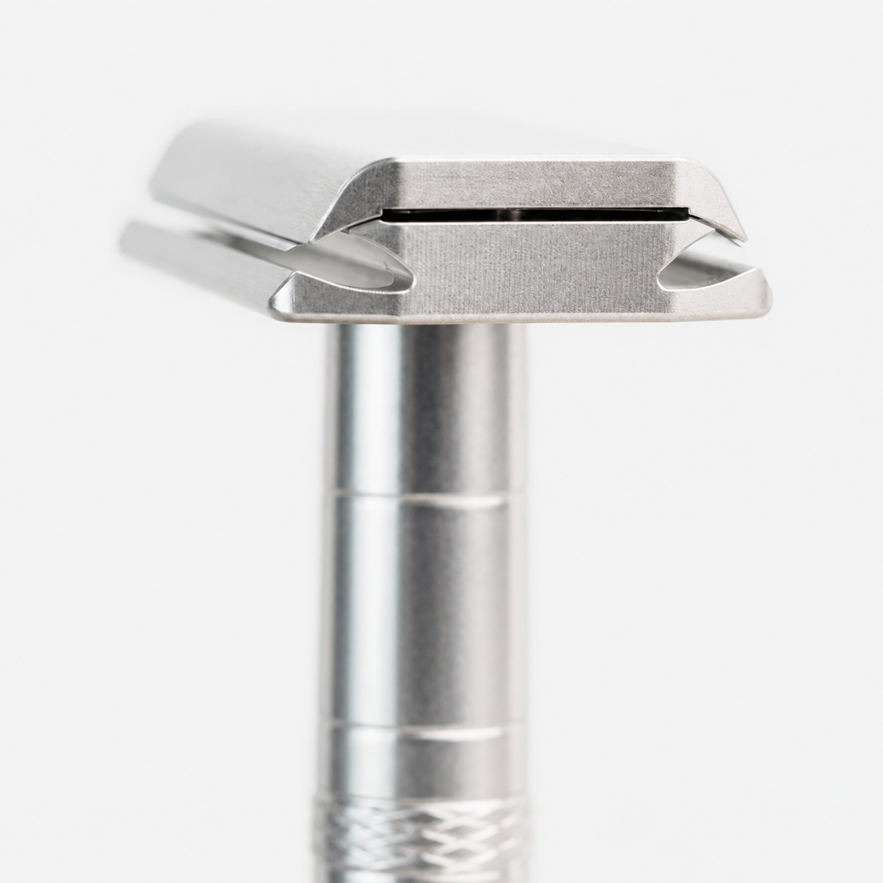 RAZEL One™ + 5 wymiennych żyletek GRATIS