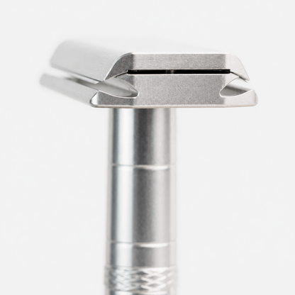 RAZEL One™ + 5 wymiennych żyletek GRATIS