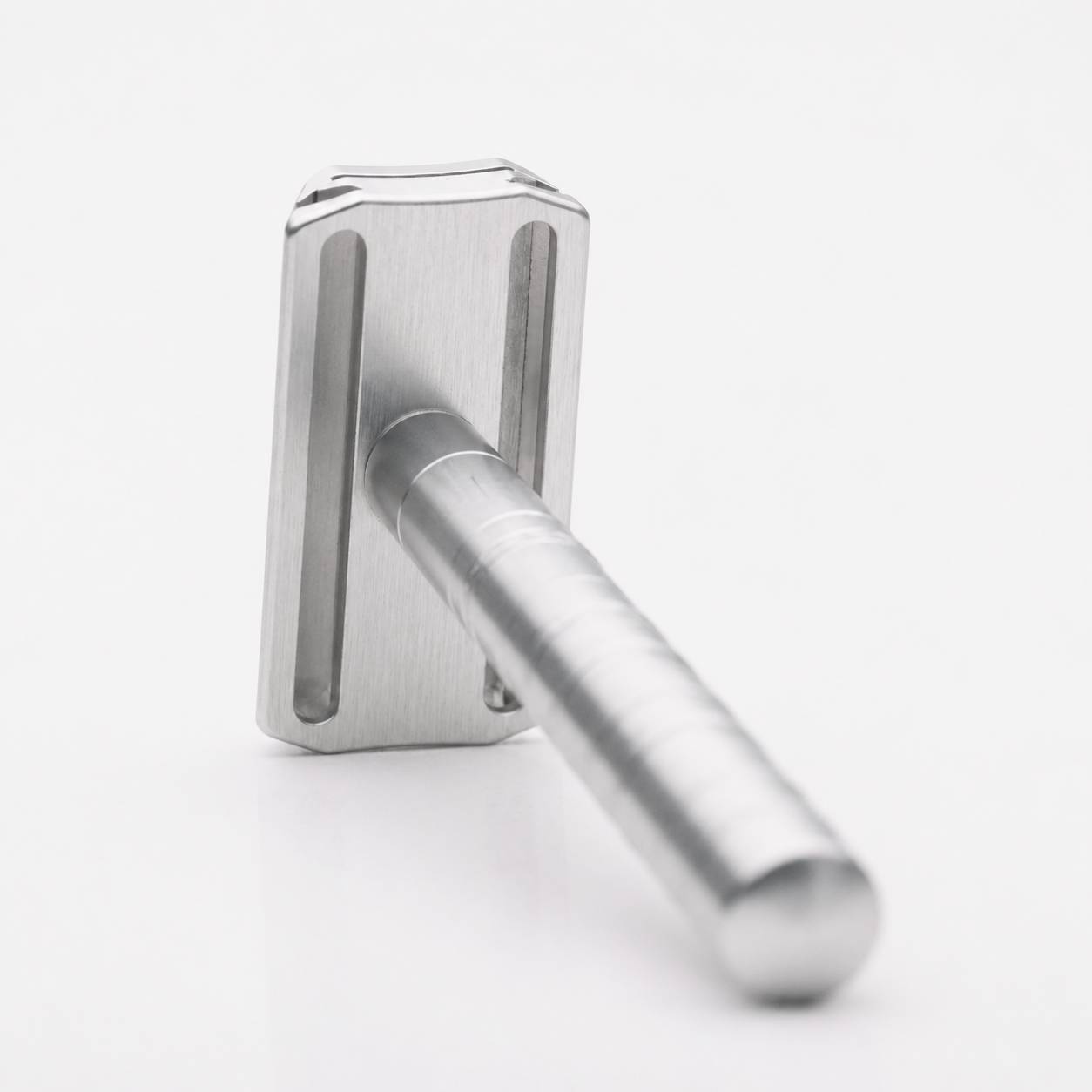 RAZEL One™ + 5 wymiennych żyletek GRATIS